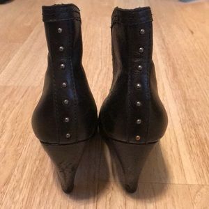 Seychelles ankle heel boot